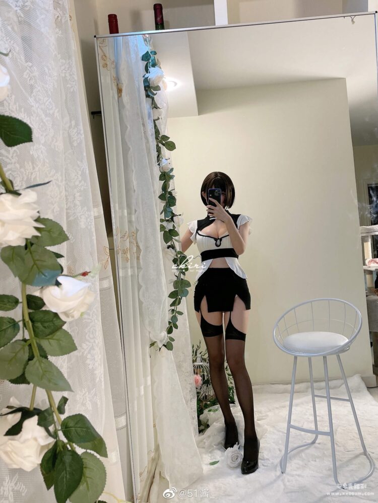 韩版OL女郎制服 cosplay 女秘书超短裙 上身效果不错