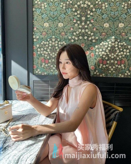 【美图】第230期：身材性感的韩国网美老板娘 에르주 福利美图欣赏